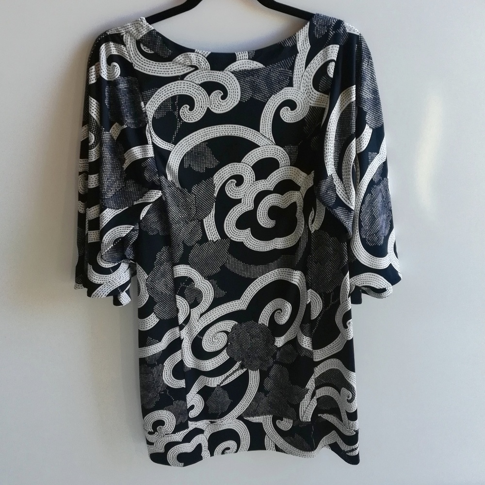 *Laundry Design Bat Wing Sleeve Drop Square Open Back Stretch Knit Dress Small